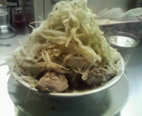 「ラーメン（ヤサイマシ）」@らーめん大 練馬店の写真