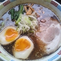 「超進化系の醤油らーめん」@らぁめん酒房 手打ちラーメン まるめしあんの写真