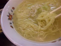 「塩らーめん（大盛）+メンマ 400円+50円+150円=600円」@ラーメン寺子屋 麺倶楽部の写真