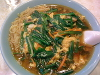 「ニラ玉子ピリ辛そば（￥650）」@千成飯店の写真