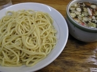 「つけそば普通盛550円」@大勝軒 喜多見の写真