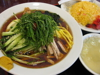 「ランチAセット（チャーハン・しそ冷やし中華）￥1,000」@手打ちラーメン 恒の写真