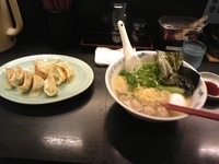 「軍鶏のつみれ塩ラーメン」@しゃもじの写真