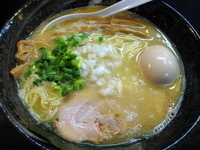 「とりそば￥700+味付け玉子￥100」@麺堂 稲葉の写真