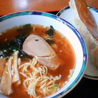 「ラーメン餃子セット （700円）」@春香園の写真