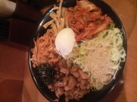 「浜辛そばW盛り + 全辛のせ （780円 + 350円）」@油そば専門店 浜そば 本店の写真