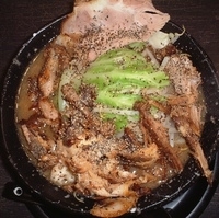 「漬けトロチャーシュー麺（とことんこつ中太ちぢれ麺）」@麺屋 風火 草津元店の写真