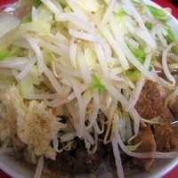 「小豚・ニンニク野菜 750円」@ラーメン二郎 千住大橋駅前店の写真