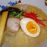 「冷やし博多ラーメン 567円」@めんちゃんこ亭 六本松店の写真