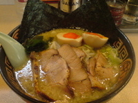 「とんこつラーメン」@らあめん とり山の写真