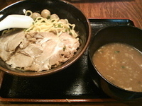 「豚玉つけ麺（大盛）」@ガツ盛リラーメン みちる屋 松戸店の写真