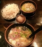 「つけめん（おじやライス付）」@屋台らーめん 鷹流 高田馬場店の写真