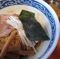 「油そば+カレーパウダー ￥650+￥50」@初代 修の写真