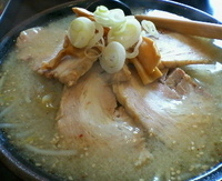 「味噌ラーメン ￥700 + チャーシュー ￥250」@手打ちラーメン 恒の写真