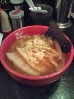 「エビ塩チャーシュー麺」@らぁめん大山 アトレ川崎店の写真