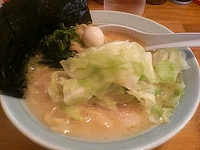 「ラーメン+キャベツ（700円）」@GO!GO!みなみ家の写真