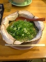 「トンコツチャーシュー麺+葱」@希望軒 心斎橋長堀店の写真