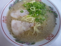 「ラーメン （固めん） 600円」@八ちゃんラーメンの写真