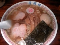 「中華そば（中盛）+味玉」@中華めん処 道頓堀の写真