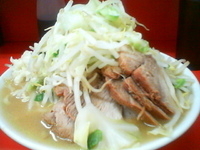「豚増しラーメン/野菜・にんにく・油（￥750）」@ラーメン二郎 大宮店の写真