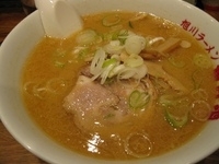 「味噌ラーメン650円（味濃い目）」@游亀亭の写真