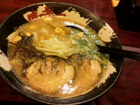 「こってりとんこつらーめん ￥700」@本格らーめん 唯一無二の写真