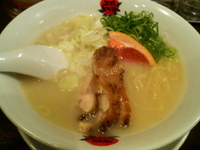 「鶏パイタン麺580円」@太陽のトマト麺 荻窪店の写真