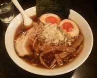 「ラーメン+絶品味玉」@東神田ら〜めんの写真