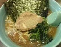 「ラーメン並盛り（650円）」@麺家 黒の写真