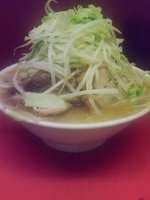 「ラーメン+ヤサイマシマシ」@ラーメン二郎 大宮店の写真