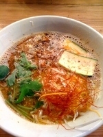 「紅豚 900円+玉子かけごはん300円」@麺劇場 玄瑛の写真