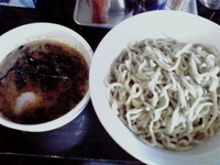 「辛つけつけ麺+麺100g」@麺家 かもん 棟高店の写真