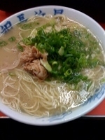 「ラーメンかた麺」@元祖 長浜屋 支店の写真