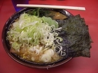 「ラーメン+朝ネギ」@ラーメン杉田家の写真
