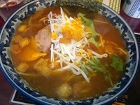 「カレー風味中華そば750円+大盛り100円+ライス150円=10」@麺屋 鎌倉山の写真