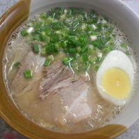 「こってりとんこつ ¥800」@めんや恵次の写真