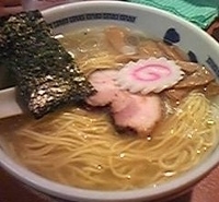 「塩らぁめん（大盛）」@たけちゃんにぼしらーめん 調布店の写真