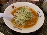 「ミニらーめん味噌」@らーめんの駅 新横浜ラーメン博物館店の写真