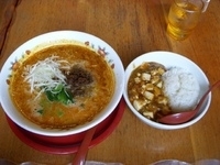 「直伝タンタン麺中辛&麻婆丼セット」@伝来家 我孫子店の写真