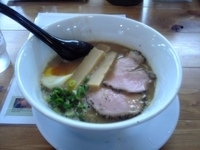 「こくまろ醤油ラーメン」@俺のラーメンあっぱれ屋の写真