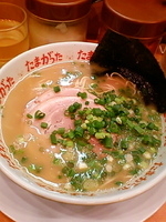「ラーメン【650円】半ライス【無料】」@九州大分らぁめん たまがった 西口店の写真