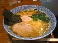 「ラーメン大盛り 800円」@くじら軒 八重洲店の写真