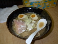 「味玉ラーメン650円（本日より3日間500円）」@麺屋 中の写真