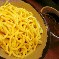 「変わり種つけ麺 大 300グラム 820円 注文時にカレーを指定」@つけめん あびすけ 元住吉店の写真