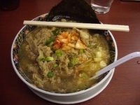 「にんにく肉らーめん」@肉らーめん 麺処 富士栄の写真