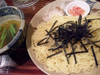 「塩つけめん（太麺+大盛）+半麦飯（ランチサービス）850円+10」@戎の写真