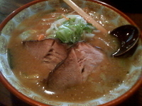 「完熟味噌焼豚らーめん」@らーめん右京の写真