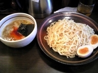 「つけ麺（中盛300g）+味玉トッピング」@らー麺 夢あかりの写真