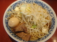 「らーめん（ふつう）+味付け玉子」@麺香房 暖々の写真