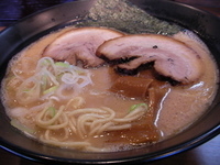 「らーめん（+替玉）」@大正橋 まんてんの写真